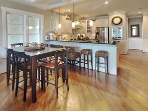 Studio (5 Bedrooms) | Property amenity - Blue Oyster by Carolina Retreats (Carolina Beach)