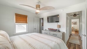 Studio (2 Bedrooms) | Tiện nghi, dịch vụ nơi lưu trú