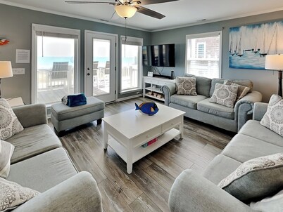 Starfish Escape by Topsail Realty