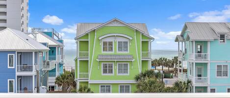 Studio (5 Bedrooms) | Property amenity