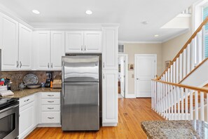 Studio (5 Bedrooms) | Property amenity - Lemoncello by Carolina Retreats (Carolina Beach)