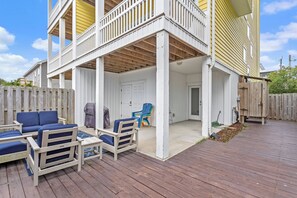 Studio (5 Bedrooms) | Property amenity