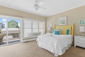 Studio (5 Bedrooms) | Property amenity - Lemoncello by Carolina Retreats (Carolina Beach)