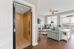 Studio (4 Bedrooms) | Property amenity
