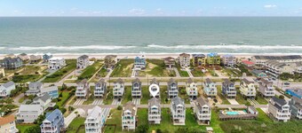 Palm Beach North by Topsail Realty