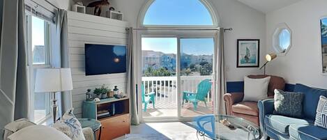 Studio (4 Bedrooms) | Tiện nghi, dịch vụ nơi lưu trú