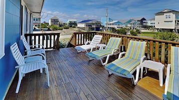 Studio (4 Bedrooms) | Property amenity