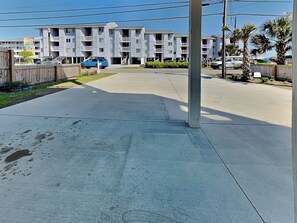 Studio (4 Bedrooms) | Property amenity - Seadragon 1 by Carolina Retreats (Carolina Beach)