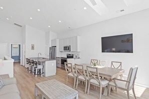 Studio (4 Bedrooms) | Property amenity - Seadragon 1 by Carolina Retreats (Carolina Beach)