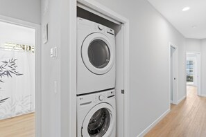 スタジオ (4 Bedrooms) | 施設内の設備