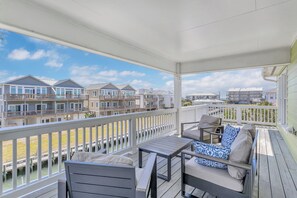 Studio (4 Bedrooms) | Property amenity - Driftwood by Topsail Realty (Holly Ridge)