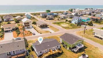 Studio (2 Bedrooms) | Front of property