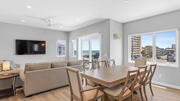 Studio (4 Bedrooms) | Tiện nghi, dịch vụ nơi lưu trú