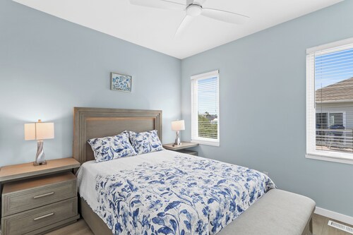 Seadragon 2 by Carolina Retreats