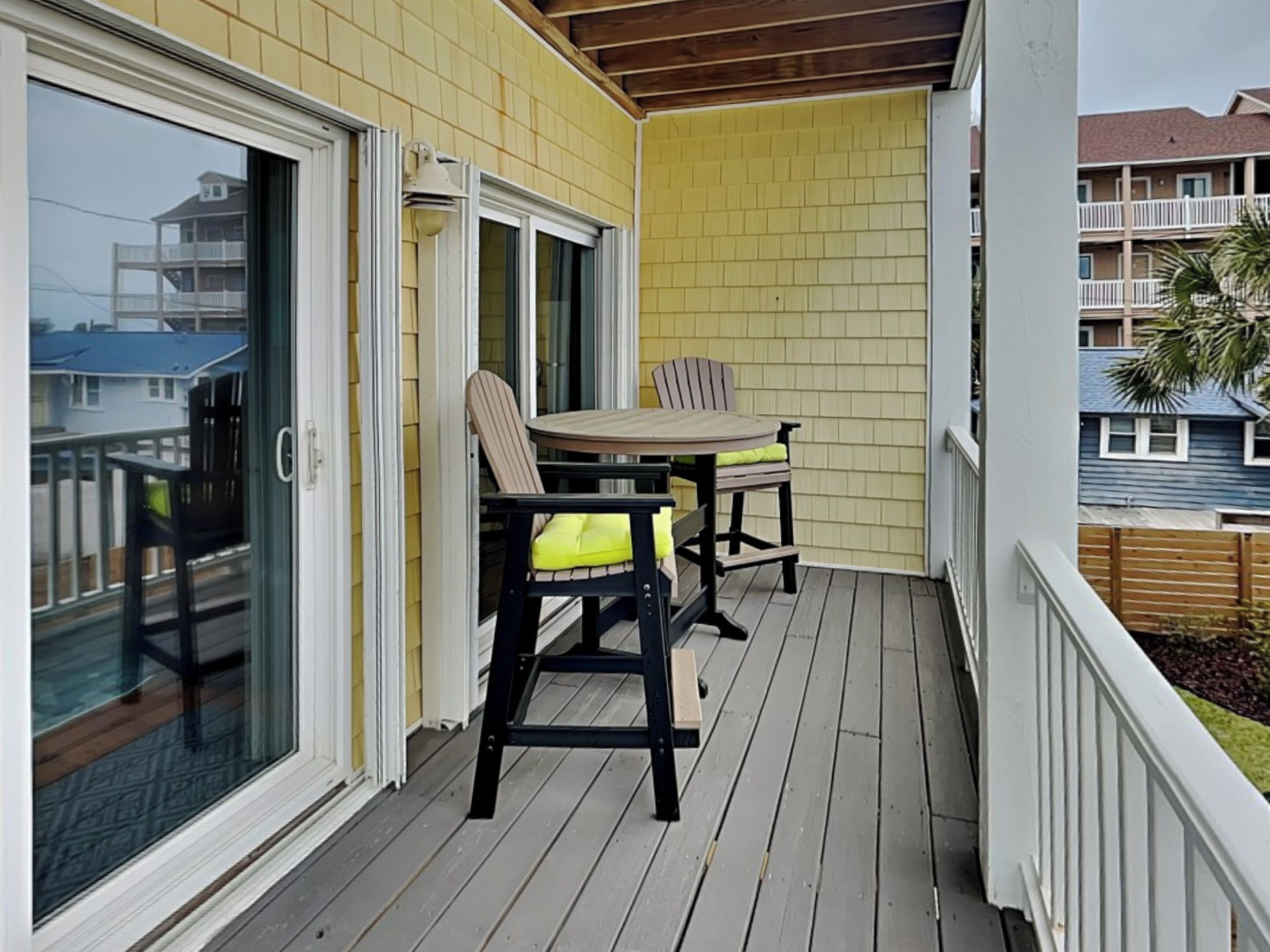 Studio (3 Bedrooms) | Property amenity
