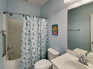 Studio (3 Bedrooms) | Property amenity - Lucky Ducky by Carolina Retreats (Carolina Beach)