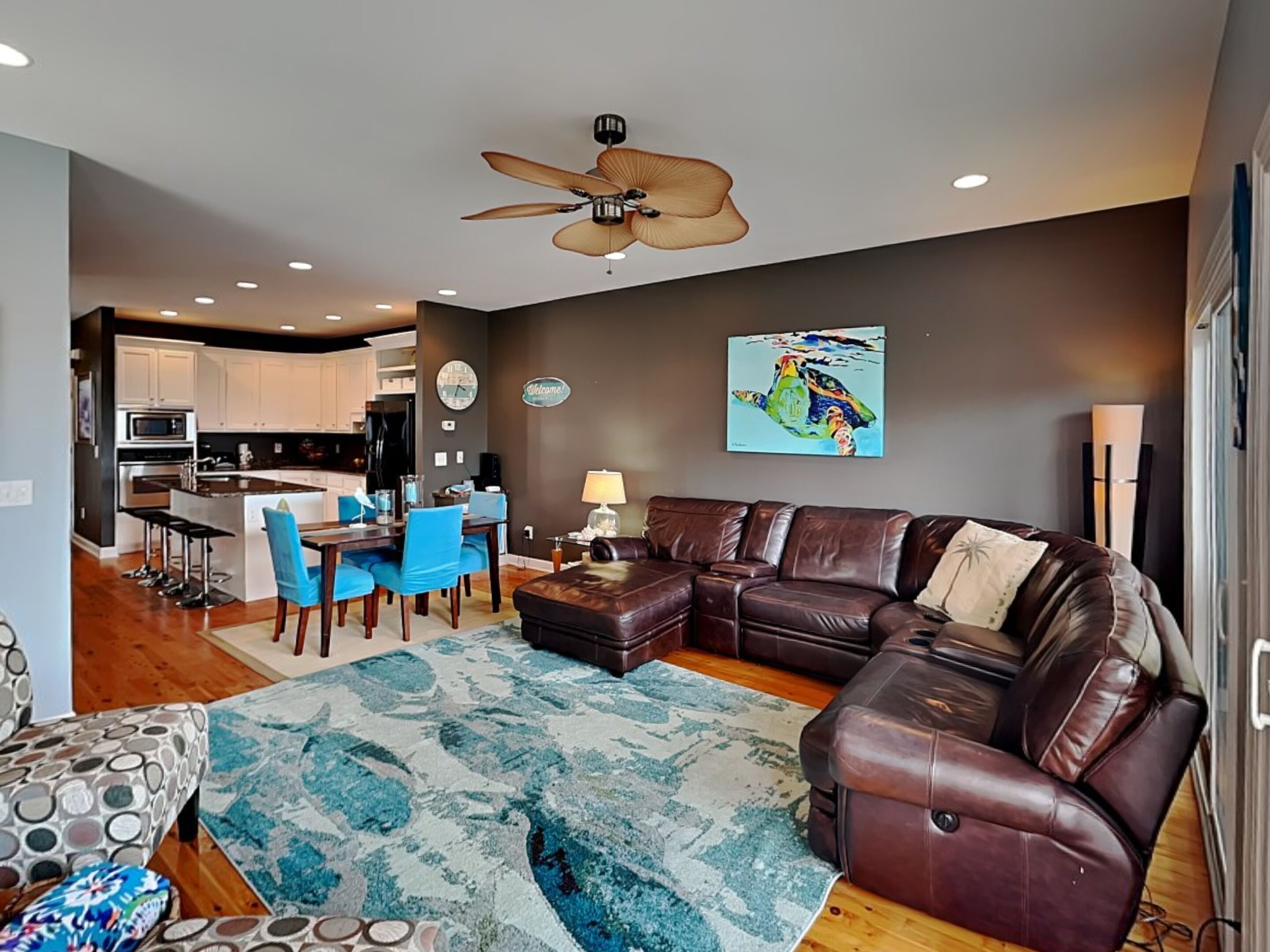 Studio (3 Bedrooms) | Kemudahan hartanah