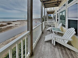 Studio (3 Bedrooms) | Property amenity - Coastal Bliss by Carolina Retreats (Holly Ridge)
