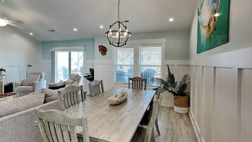 Studio (4 Bedrooms) | Property amenity