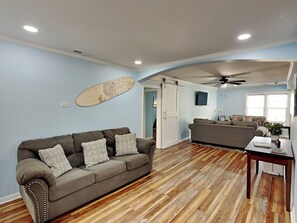 Studio (3 Bedrooms) | Ausstattung der Unterkunft