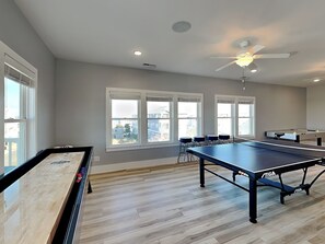 Estudio (6 Bedrooms) | Servicio de la propiedad