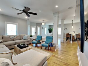 Studio (6 Bedrooms) | Property amenity