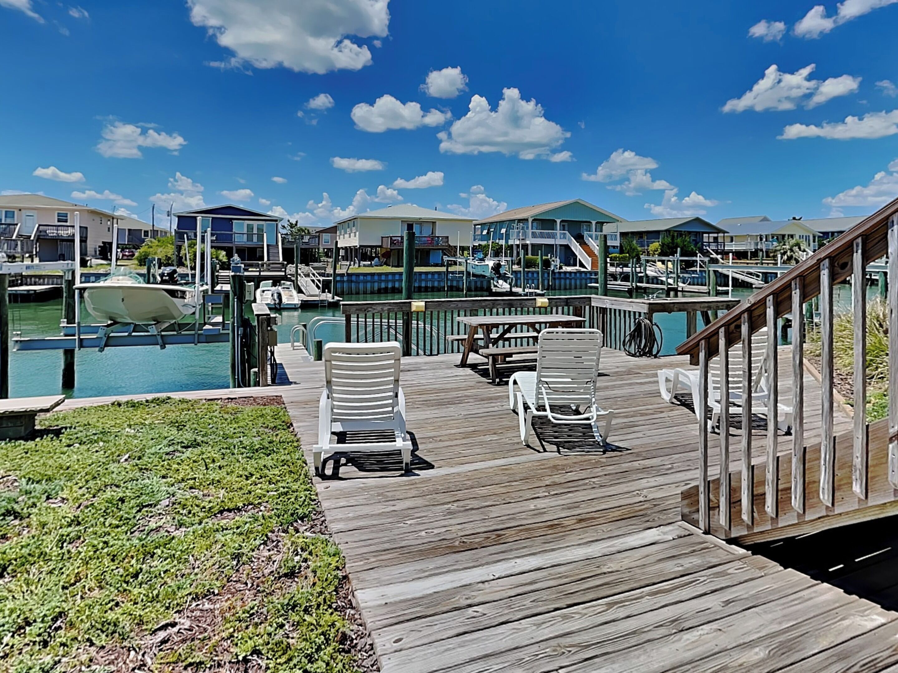 Studio (4 Bedrooms) | Front of property