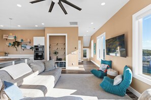 Studio (4 Bedrooms) | Property amenity - Salt & Lime (Sneads Ferry)