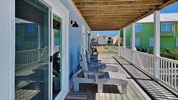 Studio (5 Bedrooms) | Property amenity