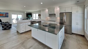 Estudio (5 Bedrooms) | Servicio de la propiedad
