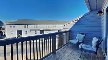 Studio (2 Bedrooms) | Kemudahan hartanah