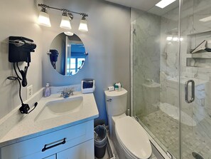 Studio (2 Bedrooms) | Property amenity
