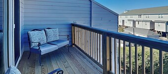 Dove's Landing by Topsail Realty