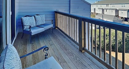 Dove's Landing by Topsail Realty