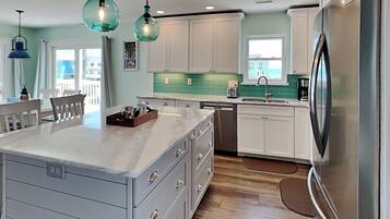 Studio (4 Bedrooms) | Property amenity