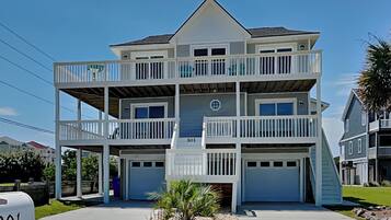 Studio (4 Bedrooms) | Front of property