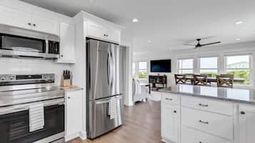 Studio (4 Bedrooms) | Property amenity