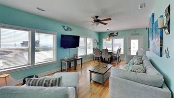 Studio (4 Bedrooms) | Property amenity