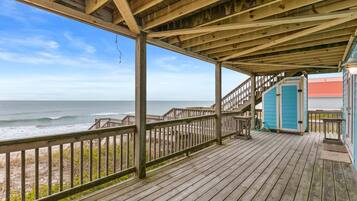 Studio (6 Bedrooms) | Property amenity