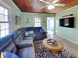 Studio (2 Bedrooms) | Property amenity - Just Sandy by Topsail Realty (Holly Ridge)