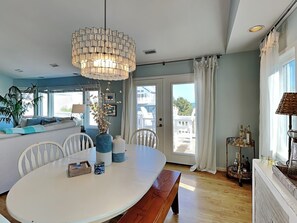 Studio (3 Bedrooms) | Property amenity