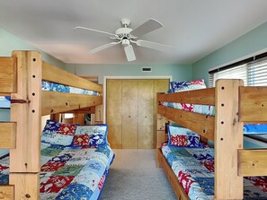 Studio (3 Bedrooms) | Ausstattung der Unterkunft