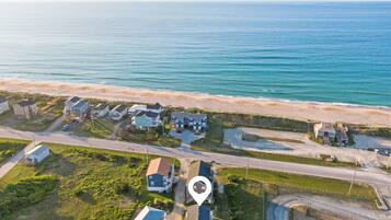 Studio (3 Bedrooms) | Property amenity