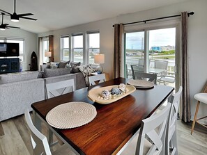 スタジオ (3 Bedrooms) | 施設内の設備