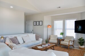 Studio (4 Bedrooms) | Property amenity - Sandy By The Sea by Topsail Realty (Sneads Ferry)