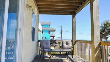 Studio (4 Bedrooms) | Property amenity