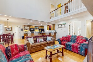 TV, fireplace, DVD player