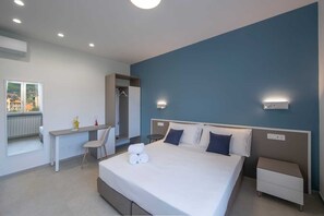 1 bedroom, in-room safe, travel cot, WiFi