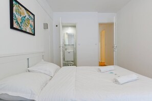 3 多间卧室、床单