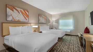 Escritorio, espacio para trabajar con laptop y cunas gratuitas